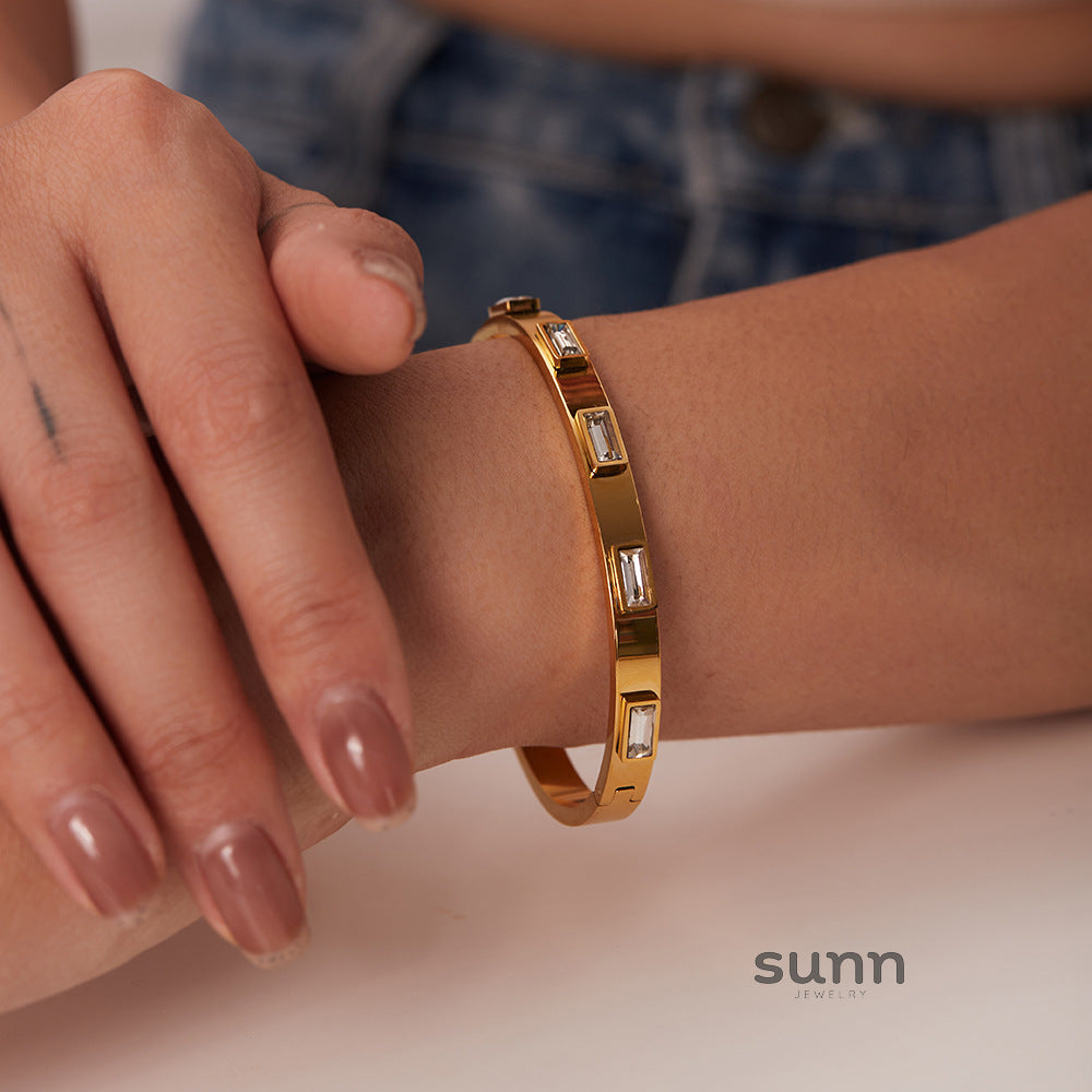 Zuleyka Zircon Inlaid Bracelet [5SJCE25T]