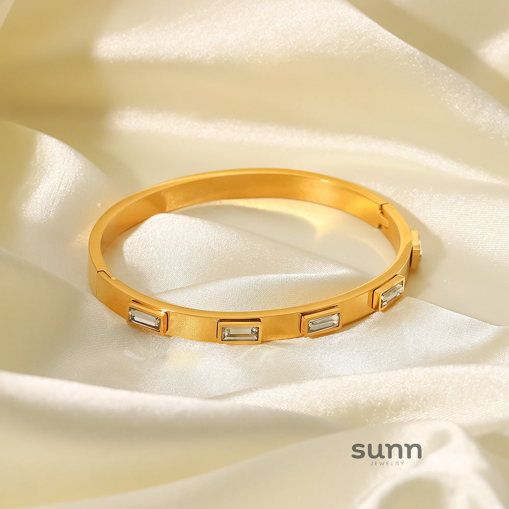 Zuleyka Zircon Inlaid Bracelet [COY0UTS5]