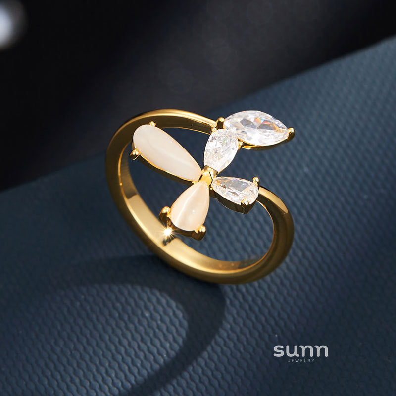 Zuleyma Butterfly Cat Eye Ring [RL1GWV8F]