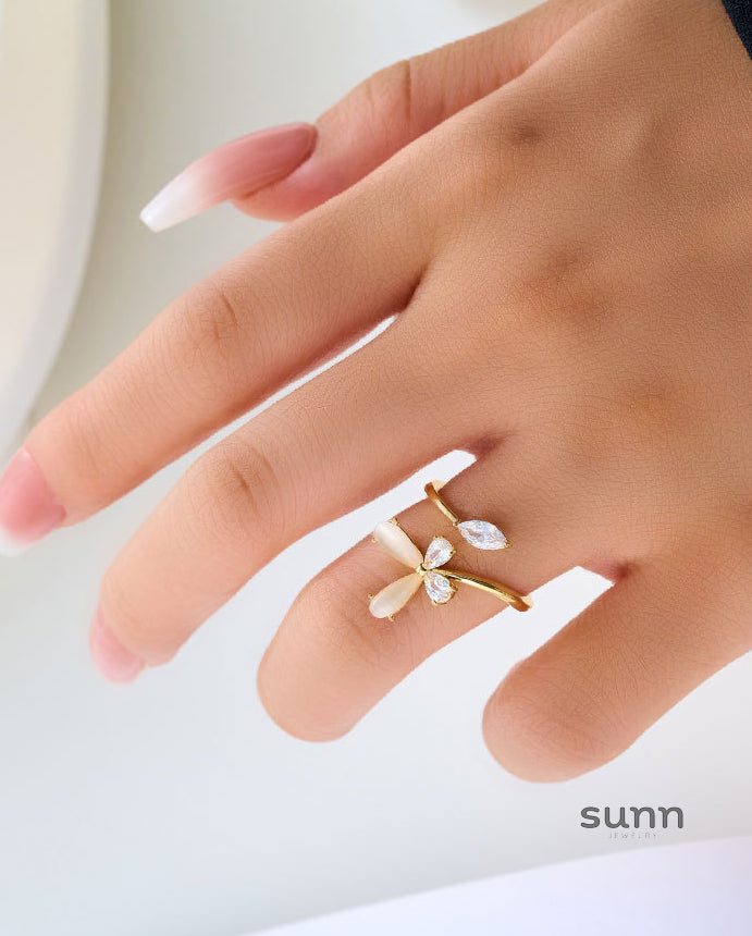 Zuleyma Butterfly Cat Eye Ring [0JTNU7GF]
