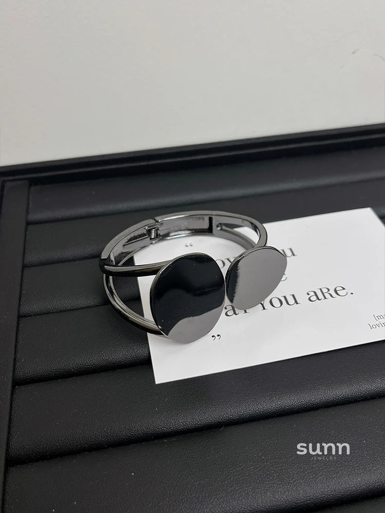 Zuri Sleek Open Cuff Bangle