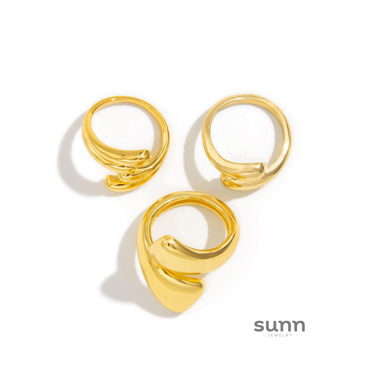 Zyaire Metal Glossy Ring Set [6ZPOMZL7]