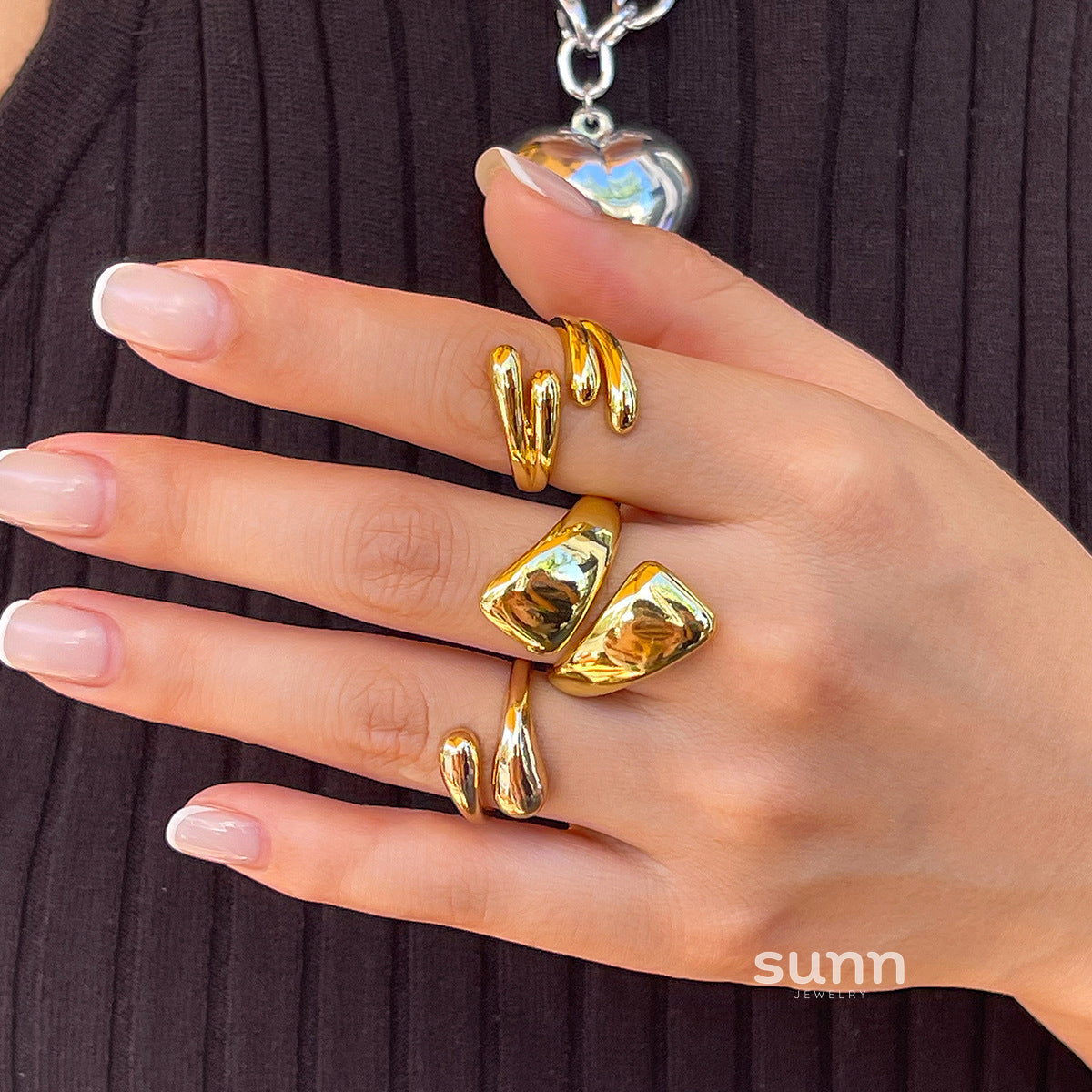 Zyaire Metal Glossy Ring Set [BWC9FEZ6]