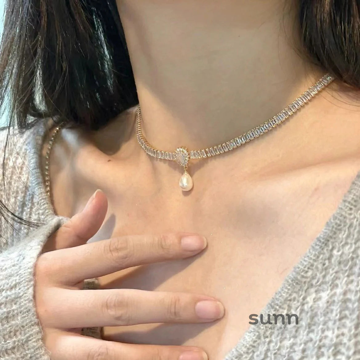 Zyon Baroque Waterdrop Choker