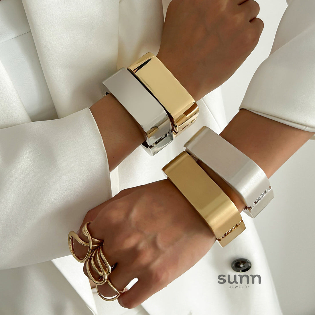 Zyon Mirror Cuff Bracelet [FVEX9M9I]