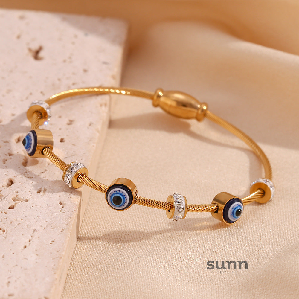 Zyrah Gold Zircon Cuff Bracelet [PJJM3099]